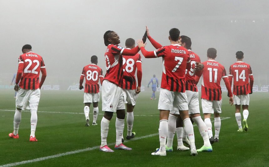 ac-milan-v-empoli-serie-a-4