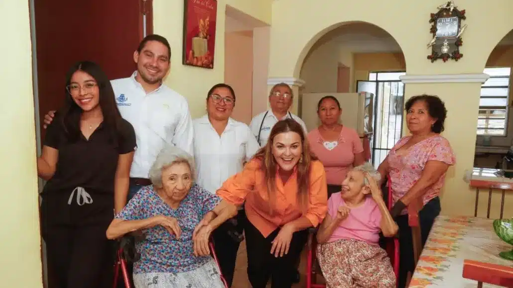 Programa Médico a Domicilio garantiza acceso a la salud para adultos mayores de Mérida