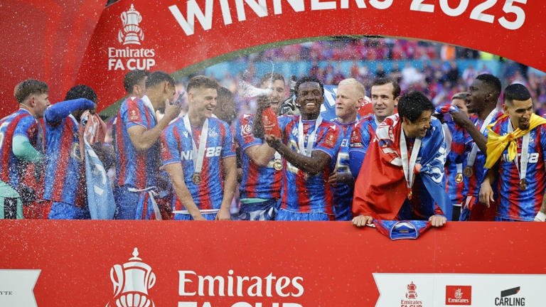 Crystal Palace es campeón de la FA Cup por primera vez en su historia al derrotar al Manchester City