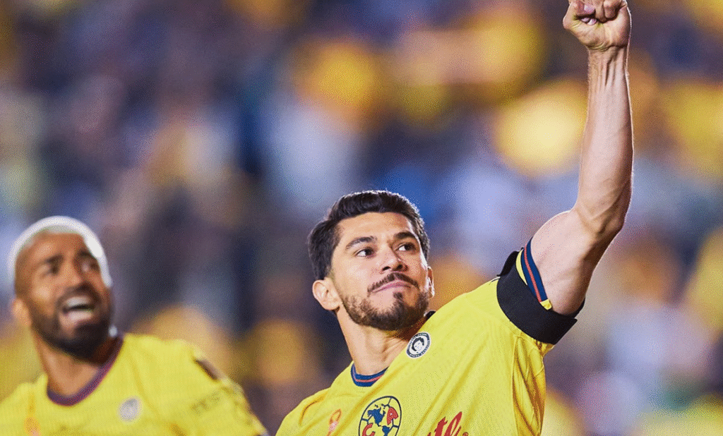Henry Martín le dio misterioso objeto al árbitro en la final ¿Qué era?