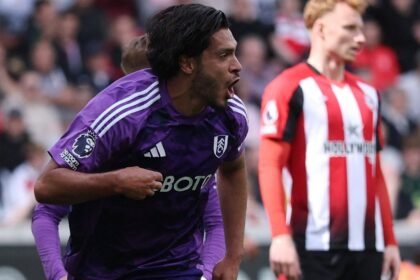VIDEO: Así fue el gol de Raúl Jiménez ante el Brenford