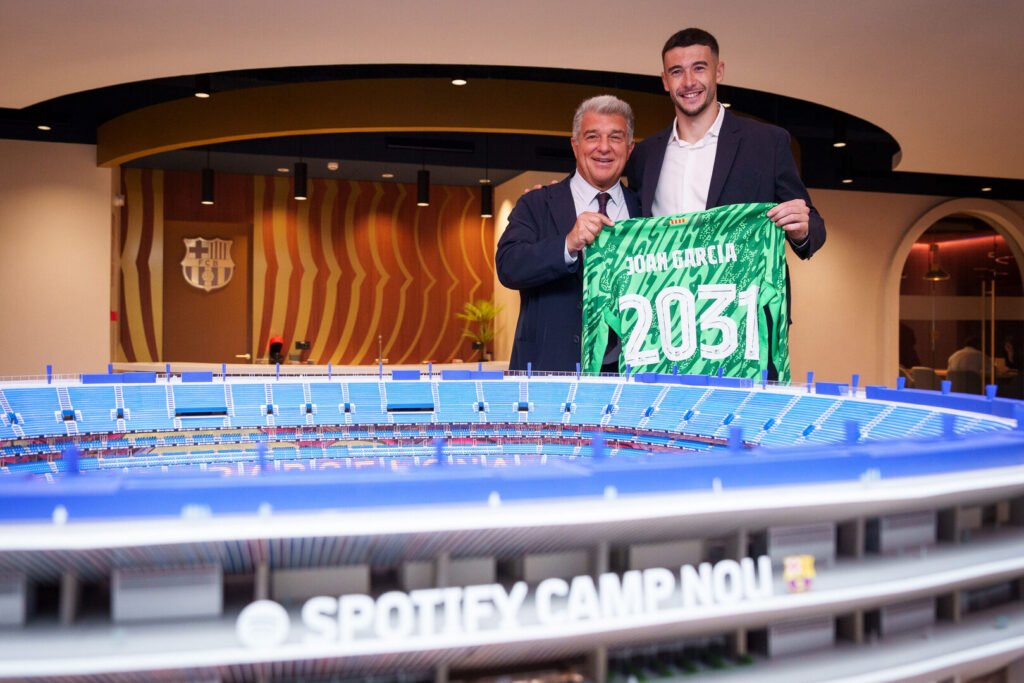 2006-joangarcia-laporta