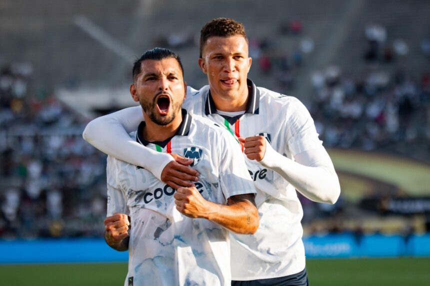 Rayados a octavos de final