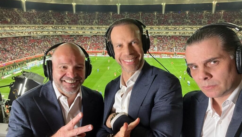 Martinoli y Luis García narrarán la Copa Oro pero no con TV Azteca
