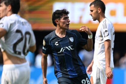 elias-montiel-anoto-gol-pachuca