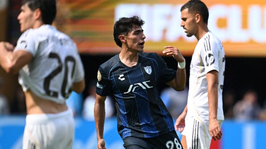elias-montiel-anoto-gol-pachuca