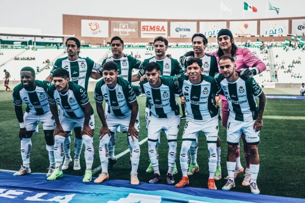 santos-laguna-facebook
