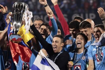 Estos son los IMPRESIONANTES números de Vicente Sánchez con Cruz Azul
