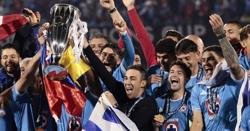 Estos son los IMPRESIONANTES números de Vicente Sánchez con Cruz Azul