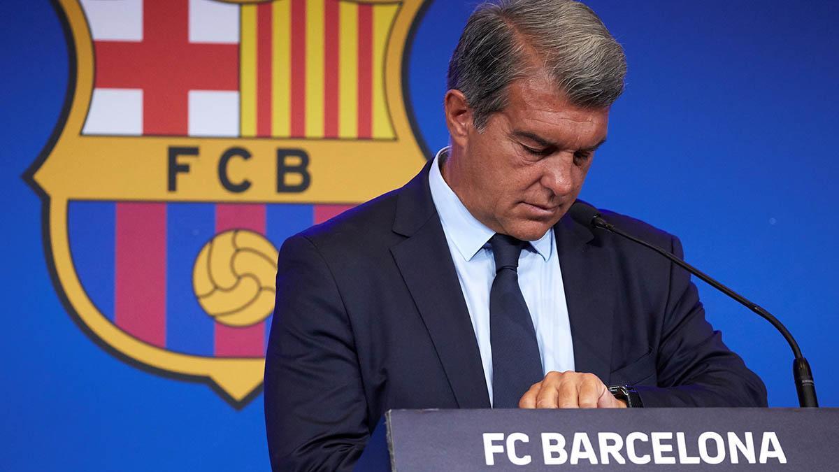 FC Barcelona es multado por la UEFA por incumplir el Fair Play Financiero