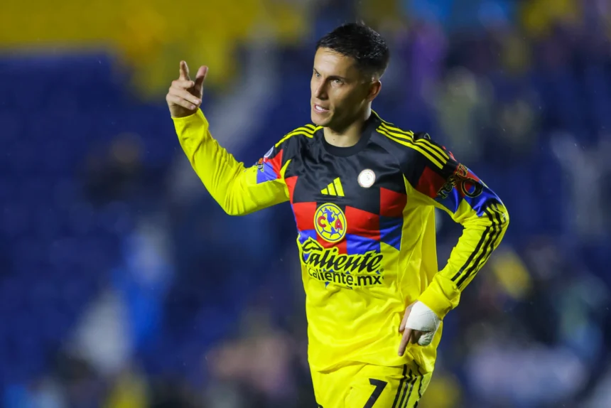 Brian Rodríguez presiona al América por su salida