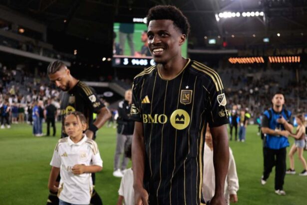 Javairo Dilrosun marca su primer gol con LAFC