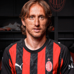 Milan anuncia de manera oficial a Luka Modric, nuevo compañero de Santi