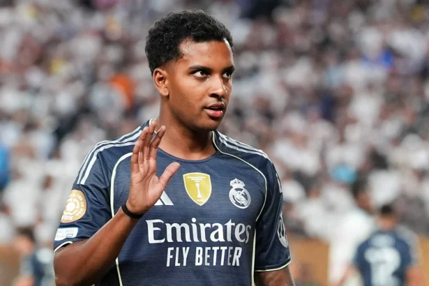 Rodrygo podría reforzar al Liverpool ante posible salida de Luis Díaz