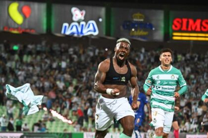 Santos golea a Pumas en el comienzo del Apertura 2025
