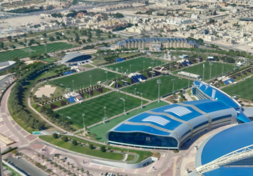 Vista aérea de Aspire Academy y sus canchas en Al Rayyan, Catar, en enero de 2020