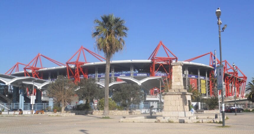 Exterior del estadio Karaiskakis de Olympiacos en una fotografía de archivo de marzo de 2010