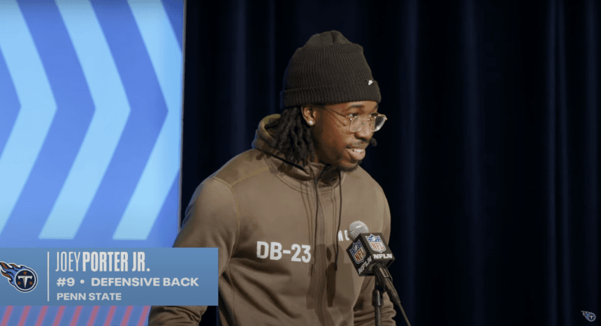 Joey Porter Jr habla con periodistas durante el NFL Combine de marzo de 2023