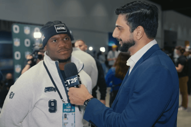Kenneth Walker III durante una entrevista con Time2Football en febrero de 2026
