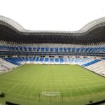 Vista panorámica de la cancha y las tribunas vacías del Estadio BBVA en septiembre de 2015